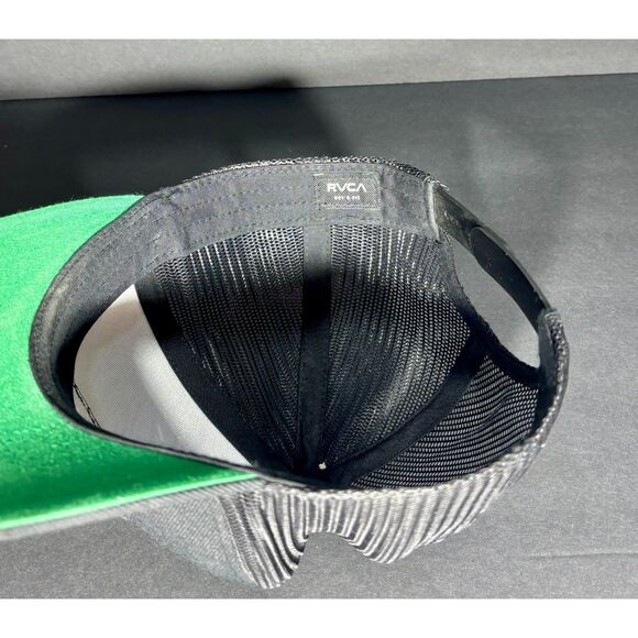 RVCA Mesh Back Trucker Hat Snapback Adjustable Black One Size Surf Skate Cap - Picture 4 of 5